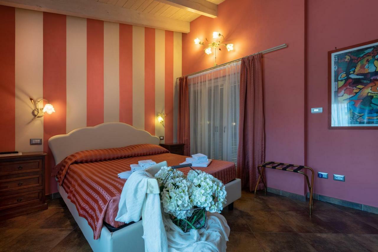 كاسال مونفيراتو Villa Mery المظهر الخارجي الصورة