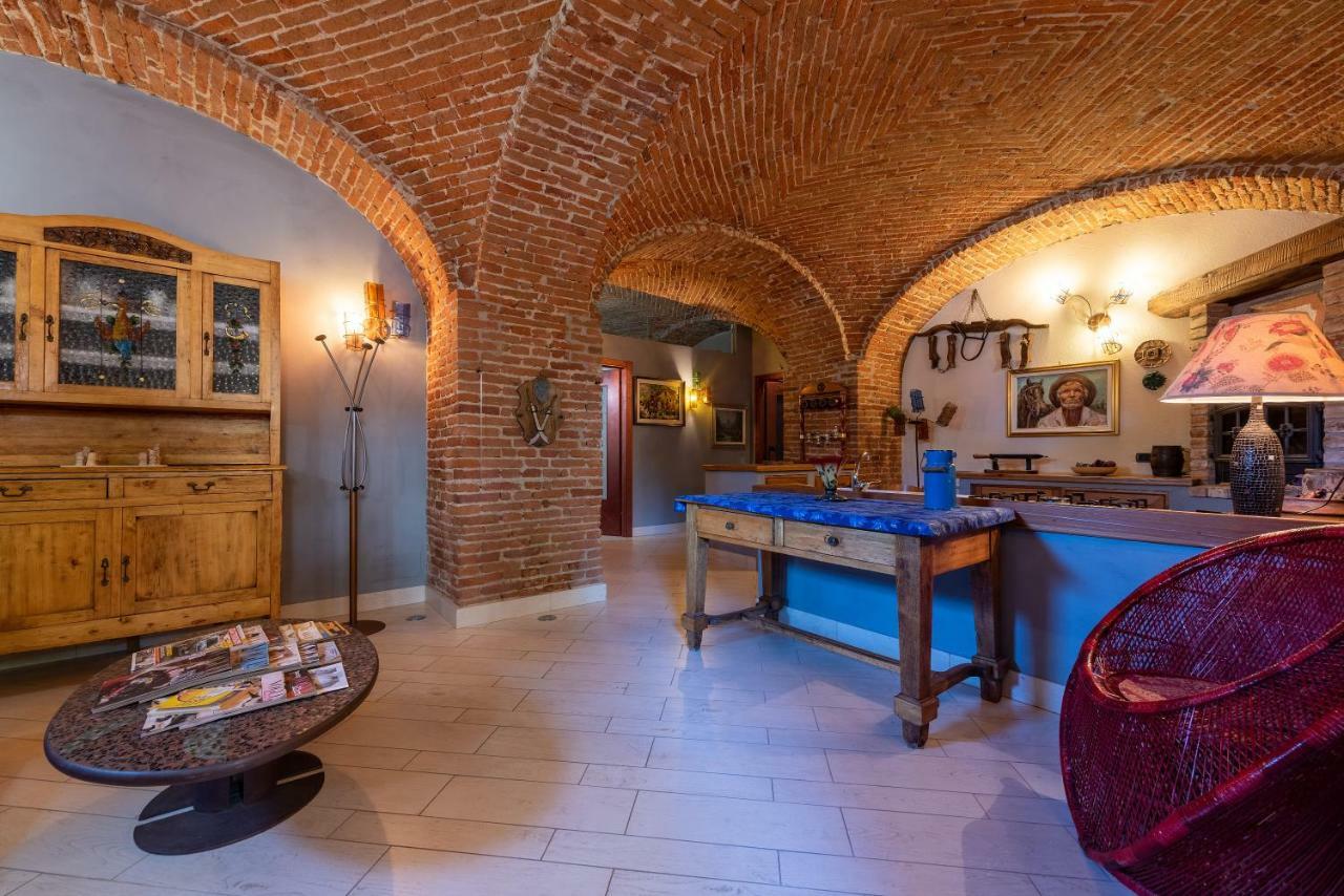 كاسال مونفيراتو Villa Mery المظهر الخارجي الصورة