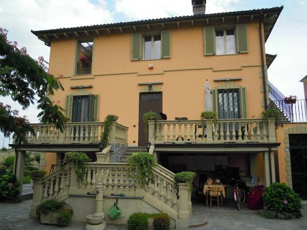 كاسال مونفيراتو Villa Mery المظهر الخارجي الصورة